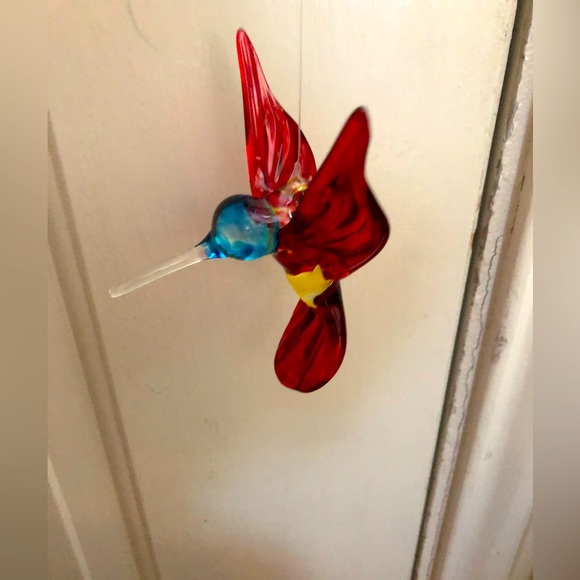 Beautiful Blown Glass Hummingbird with Stand - Picture 1 of 3